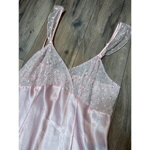 Vintage Womans M Style Pink Satin & Lace Long Nightgown Dress Croquette Whimsy